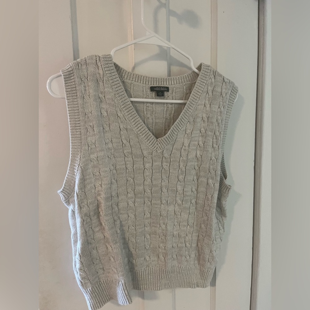 SweaterVest